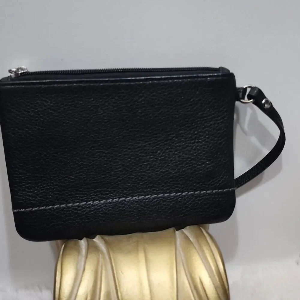 Coach Park Leather Small Wristlet Black